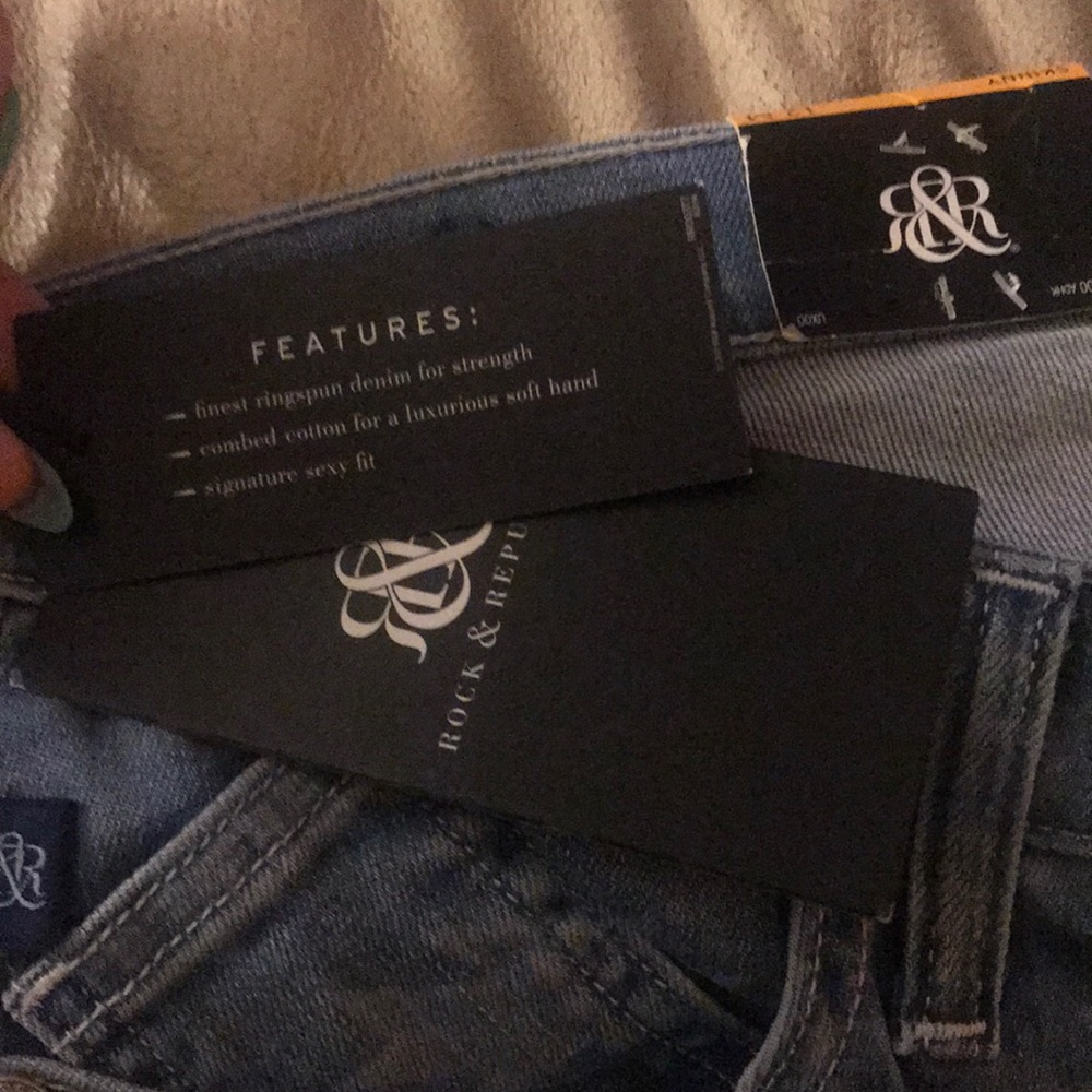 Jeans - Picture 4 of 6